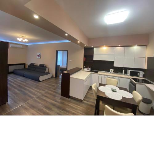 Modern city-center apartment