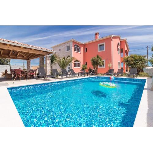Modern Mediterreanean Villa by villatinapula