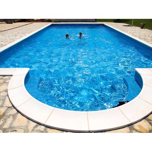 Modern one-bedroom apartment in Fazana