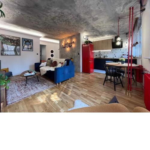 Modern Retro Apart ~ 800m Main Square
