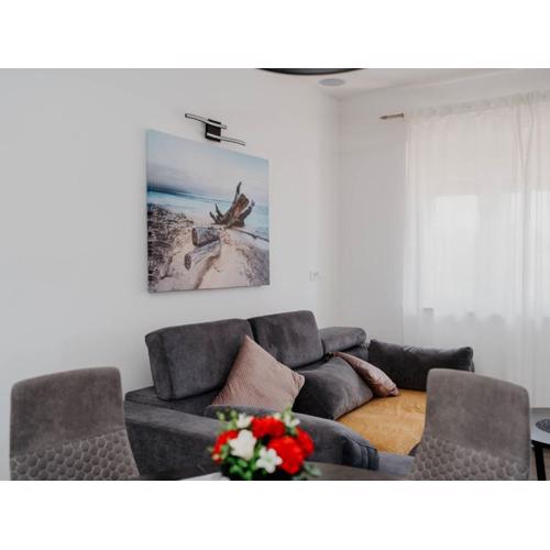 Modern Seget Vranjica Apartment with Terrace - Two Bedroom Apartment with Terrace