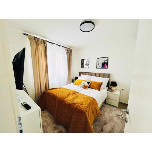 Modern spot 4 city retreat