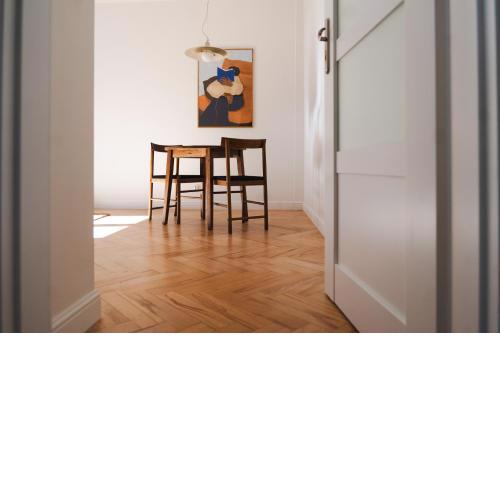 Modern Spot
