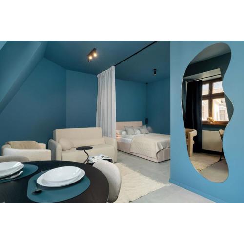 Modern Studio with Air Conditioning Close to the Centre by Noclegi Renters