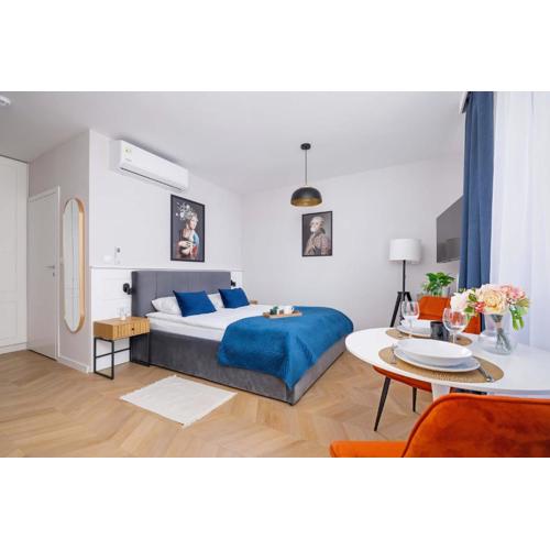 Modern Studio with Air Conditioning in the Centre of Cracow by Noclegi Renters