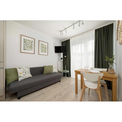 Modern Studio with Parking Kępa Mieszczańska by Noclegi Renters
