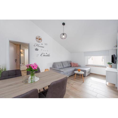 Moderne Ferienwohnung Mit Meerblick