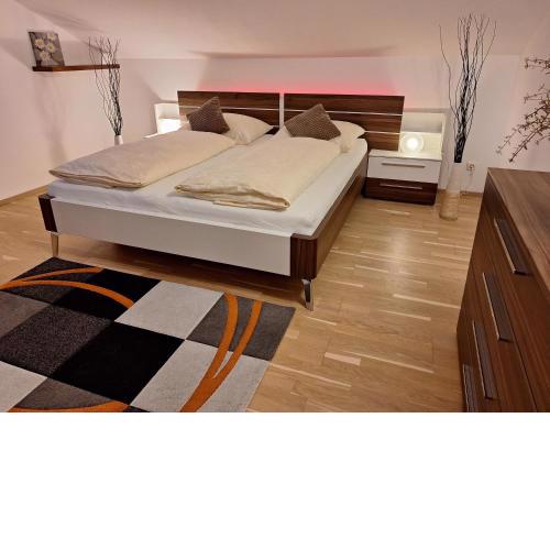 Moderne, Ferienwohnung mit Seeblick, near Hallstatt