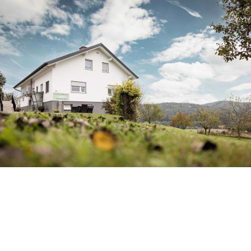 Monis Appartementhaus