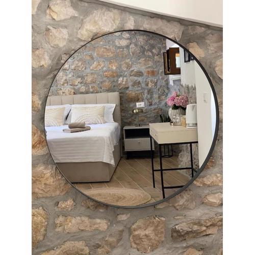 Monte Cristo Wines & Rooms