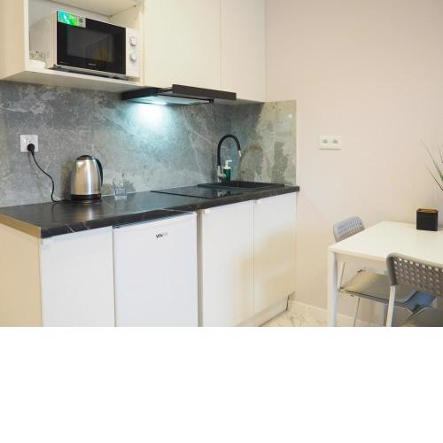 Moon Apartment A 180
