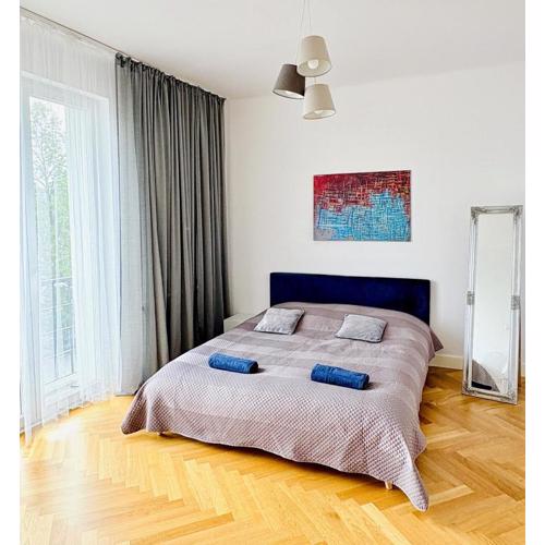 Moon River apartment in Warsaw premium location close to metro
