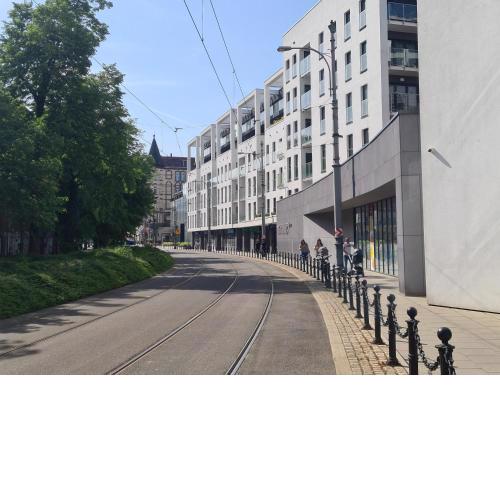 Mostowa 23 HUGO Apartment, self check-in 24h, free parking, air-conditioning