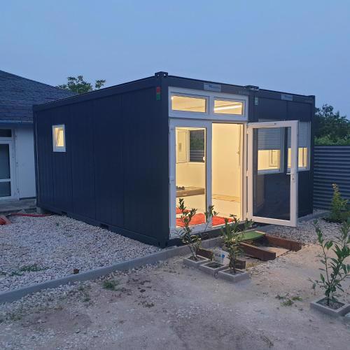Motel Tiny House