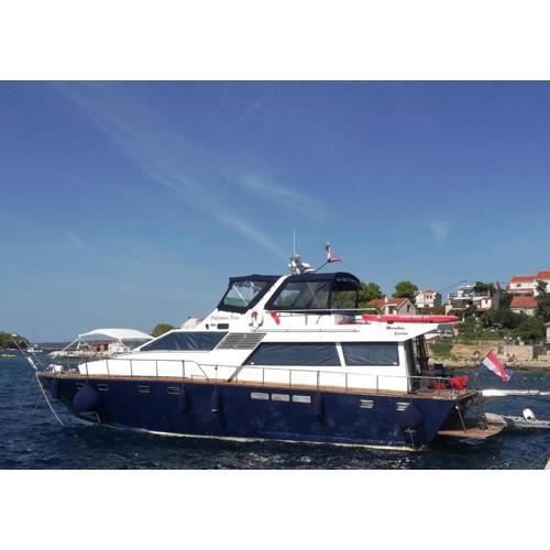 Motor Boat Paloma Rea