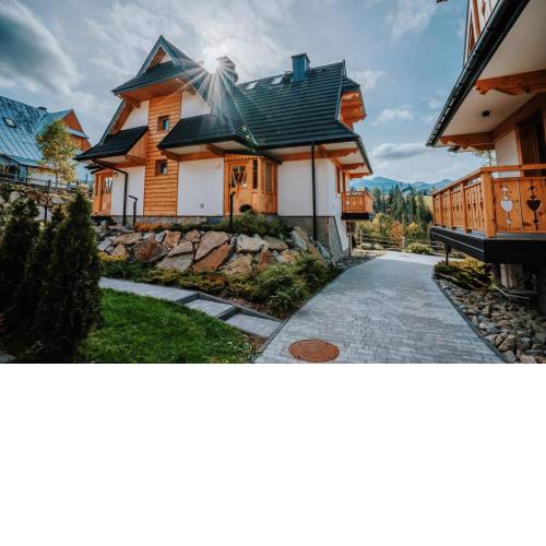 Mountain Base - Dom Hrabiego