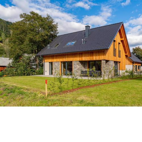 Mountain Chalet Alpinchique