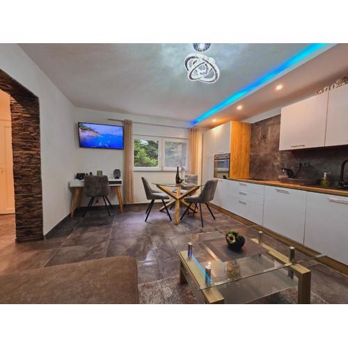 Mountain Spirit Apartments near Lake Orahovica