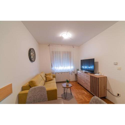 MR apartments 1