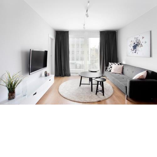MS Apartments 4 Seasons III