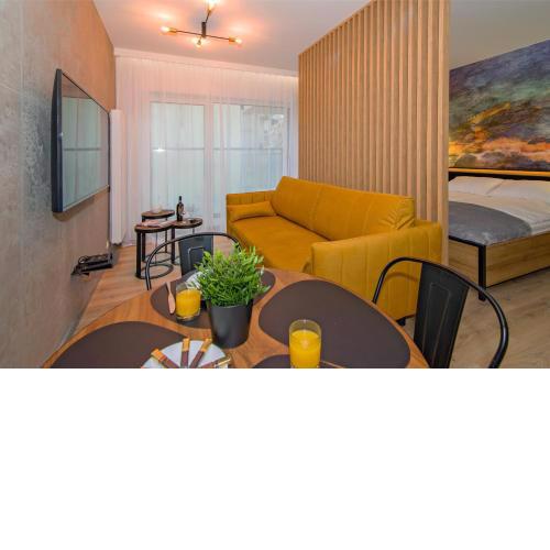 MTP/ZOO Prestige Apartments