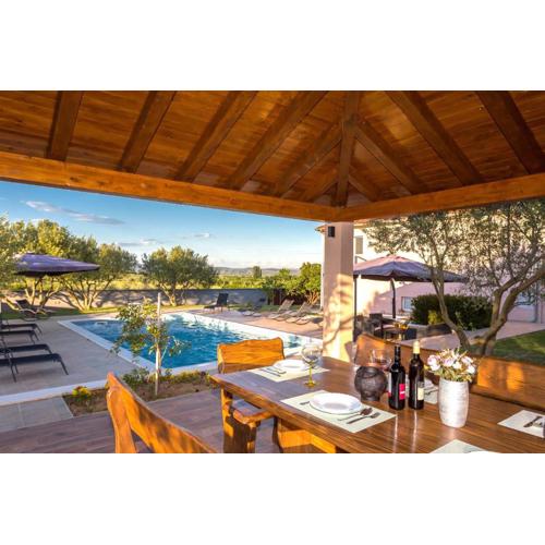 MY DALMATIA - Villa Simone with private pool and beautiful garden
