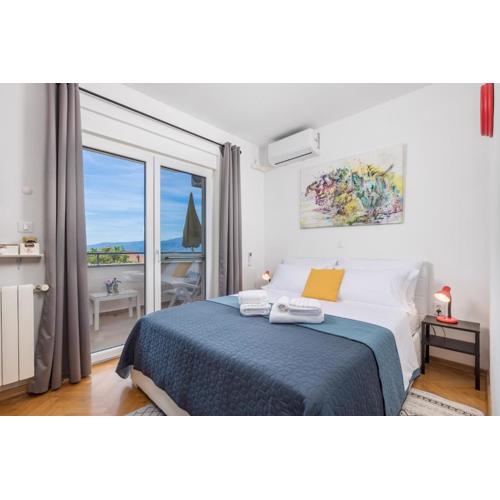 My Way room, parking, sea view, terrace