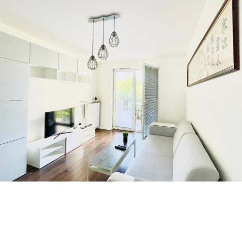 MyCondo pl - The fashion district with garage