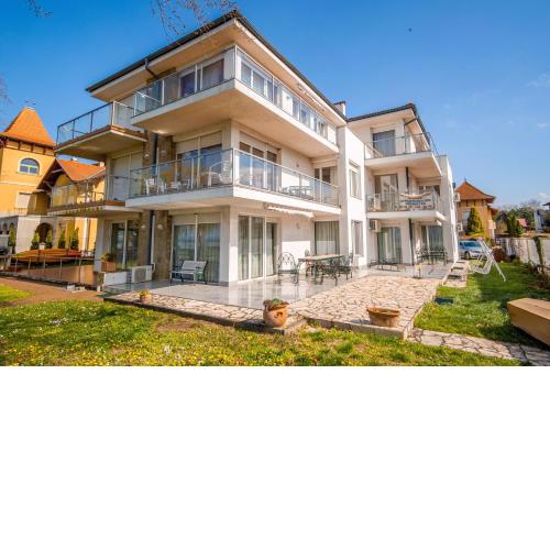 MyFlat Belvedere Apartment