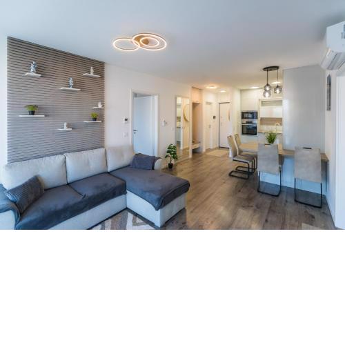 MyFlat Coral Beach44 Premium Apartment