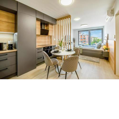 MyFlat Coral Premium Suite