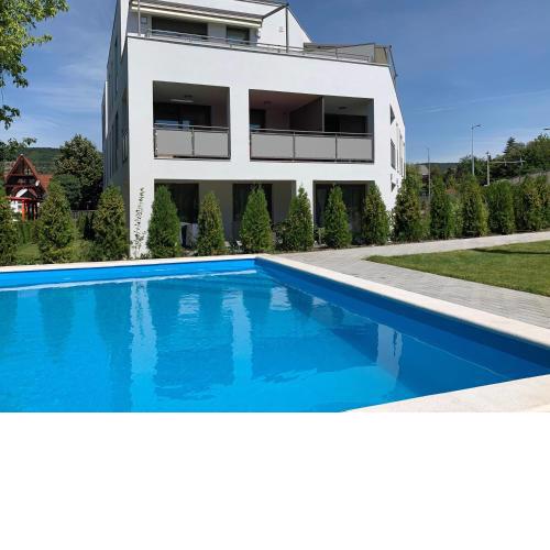 Naplemente Apartman