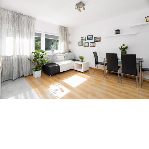 Nature & Green Apartment Poznań by Noclegi Renters