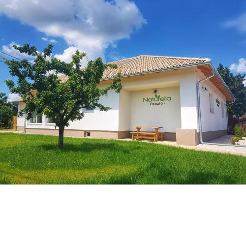 Naturella Panzió