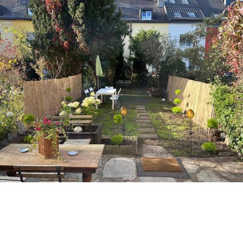 Natures Nest Garden Stay with Free Parking