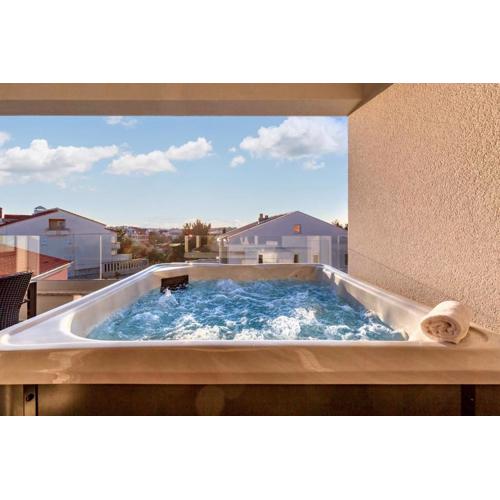 Nautilus Apartment II Whirlpool
