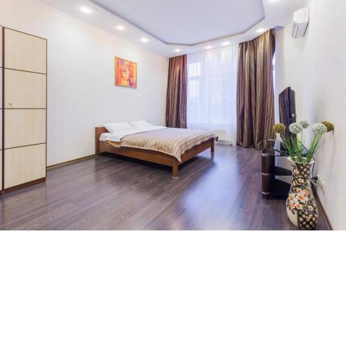NAVIT apartments with breakfast,near the railway station, the city center, the park