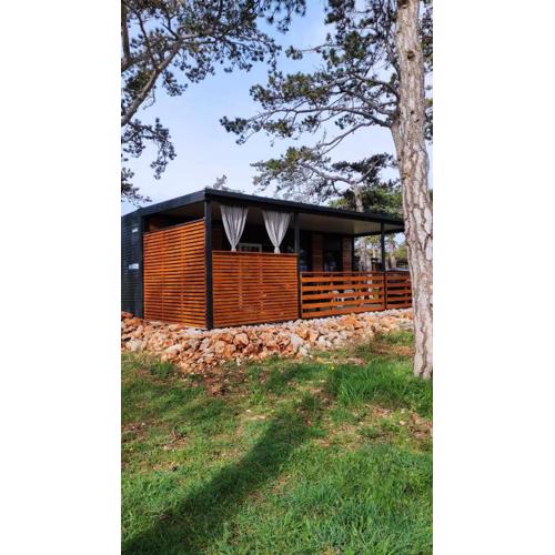 Neli Holiday Home - Camping Planik