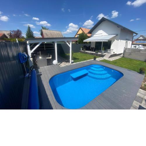 Nemes Apartmanház Tóalmás