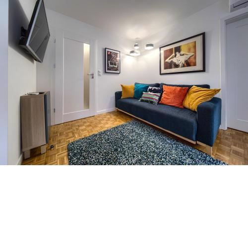 Neon Apartment