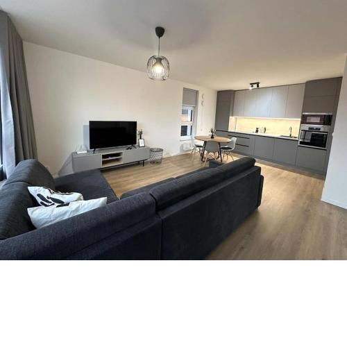 New apartment near Tipos Arena, free parking, Danubius One building