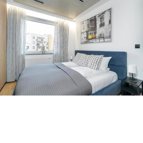 New Apartment Wagrowska with 2 FREE PARKING Places and Balcony in Poznań by Noclegi Renters