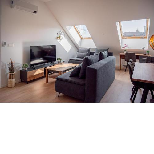 New Cozy Apartment in Heart of Bratislava FREE GARAGE PARKING