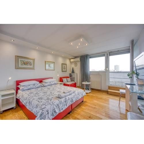 New Cozy Penthouse with Panoramic view - Happy Rentals