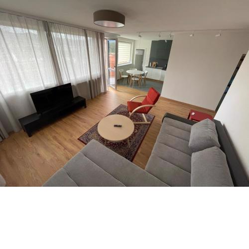 New flat with a mountain view, garage parking