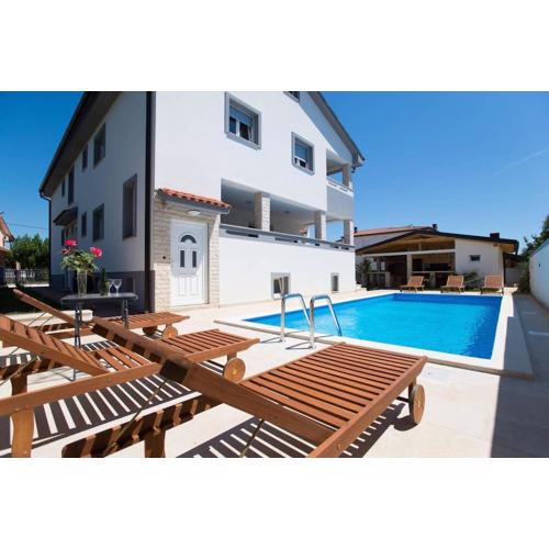 New modern Villa Nada with pool