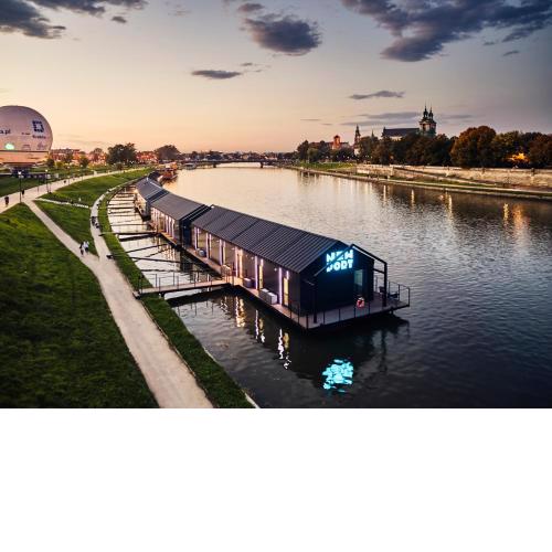 New Port - Premium Floating Aparthotel