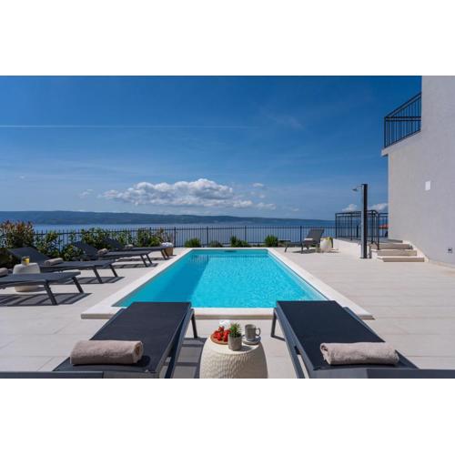 NEW! Seaview Villa ELZA with heated pool, summer kitchen, gym, seaviews