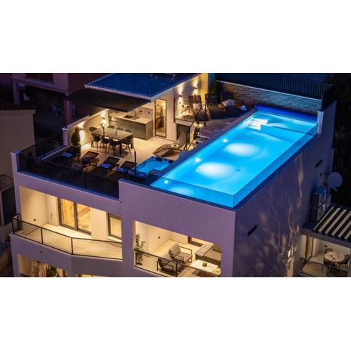 NEW Seaview Villa Gabriel with private heated pool and a Hot-tub