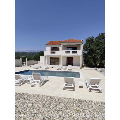 New Serenity Zen Garden Villa